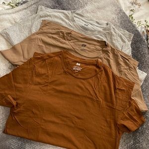 H&M basic tee’s